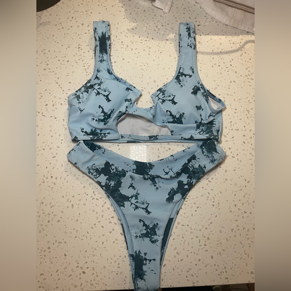 SHEIN swimsuit worn once! Size small